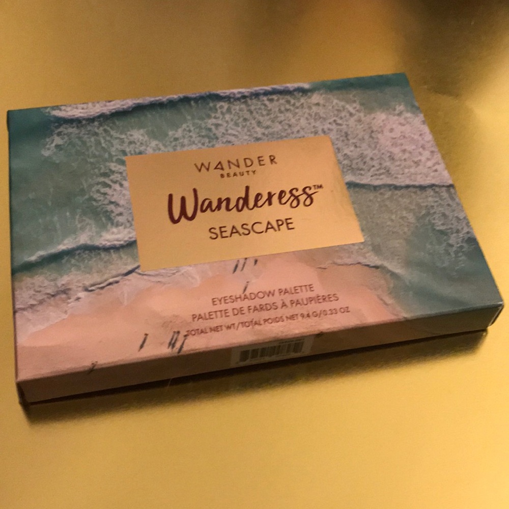 Wander Beauty Wanderess eye palette in Seascape